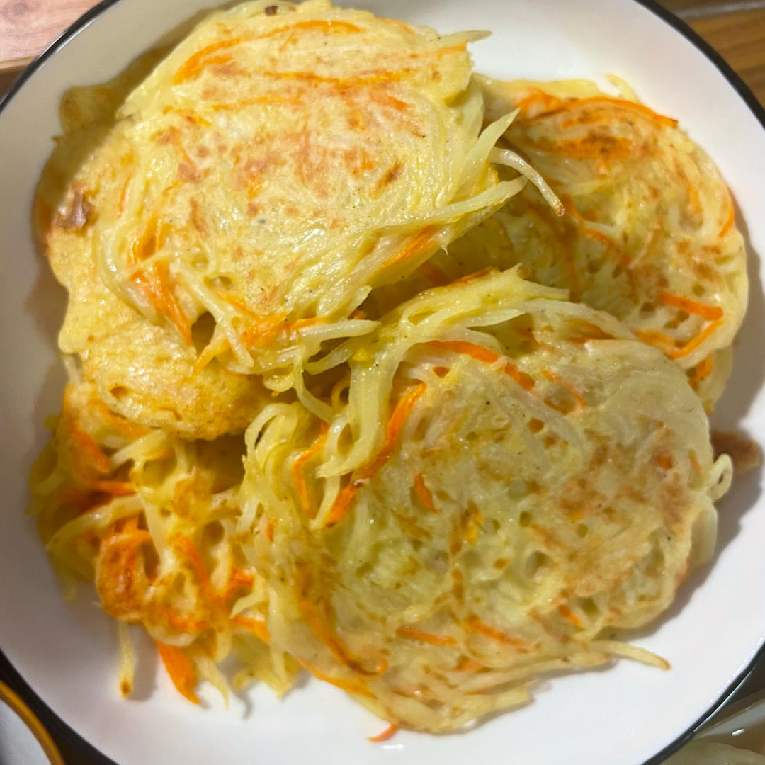 土豆饼(土豆胡萝卜丝饼)