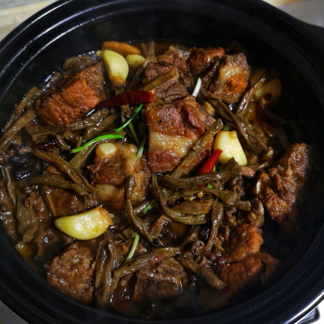 【干豆角炖排骨】