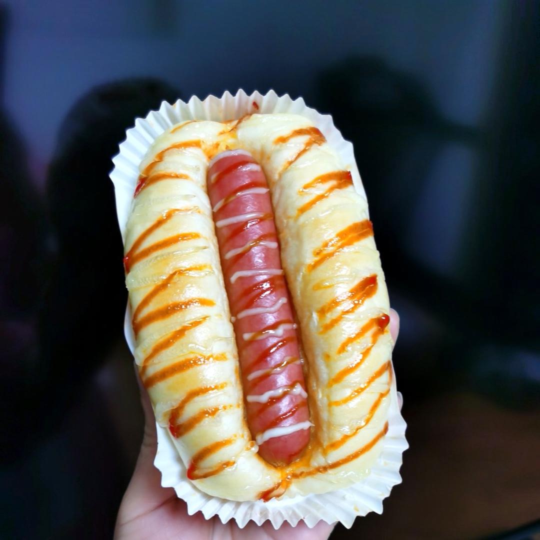 软fufu的经典肉松肠仔包