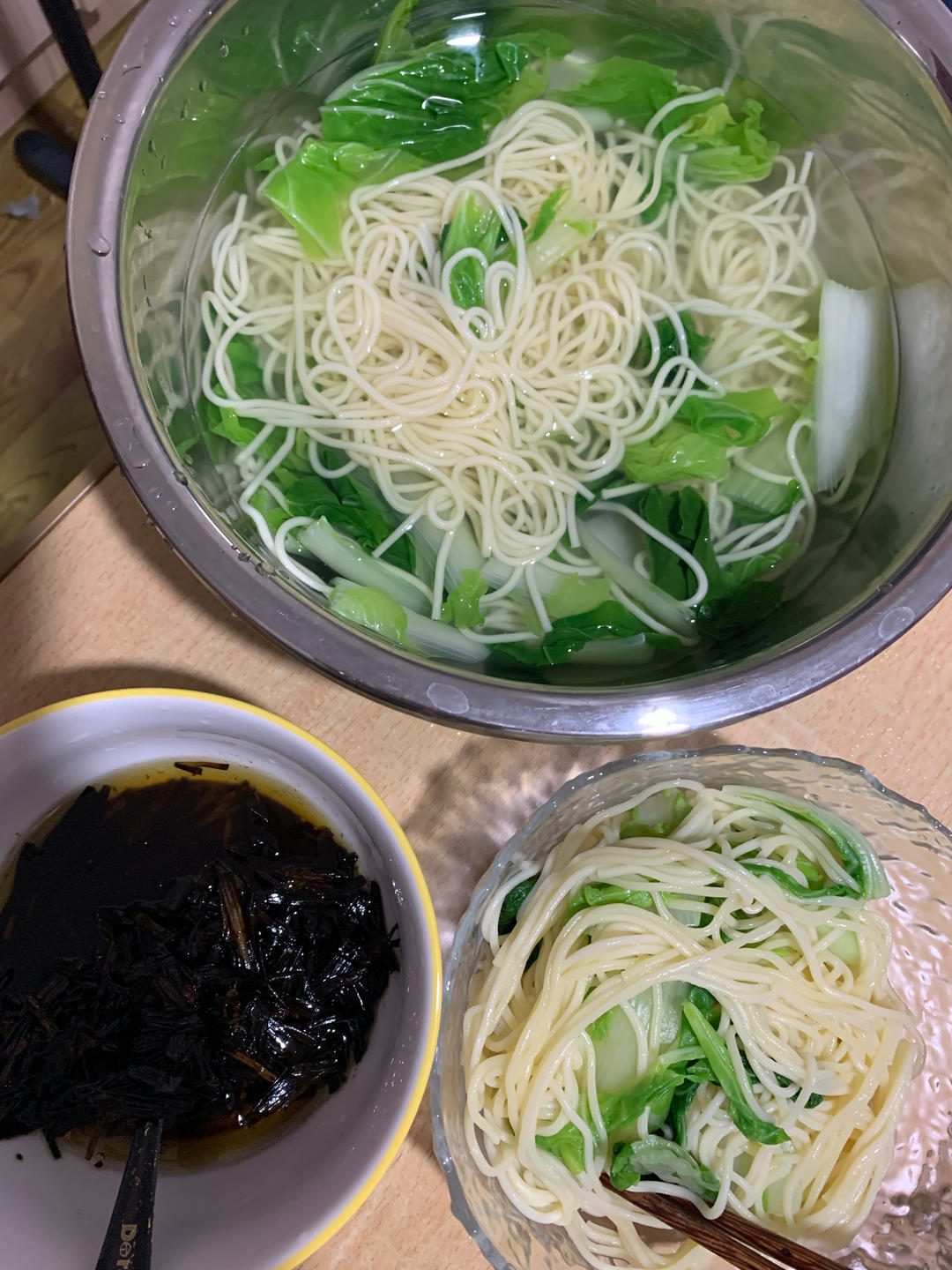 10分钟搞定的一碗葱油拌面