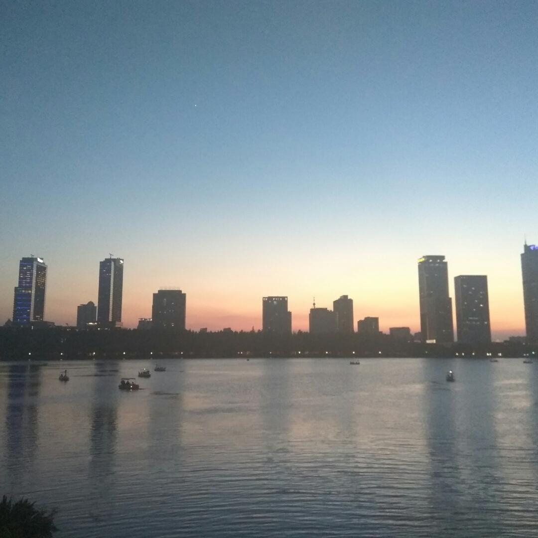 不爱洗澡的剁椒鱼头
