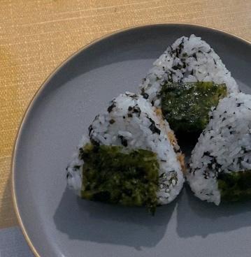 【日常·便当】随便捏个饭团
