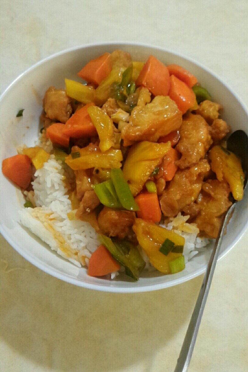 咕噜肉（菠萝+鸡胸肉）