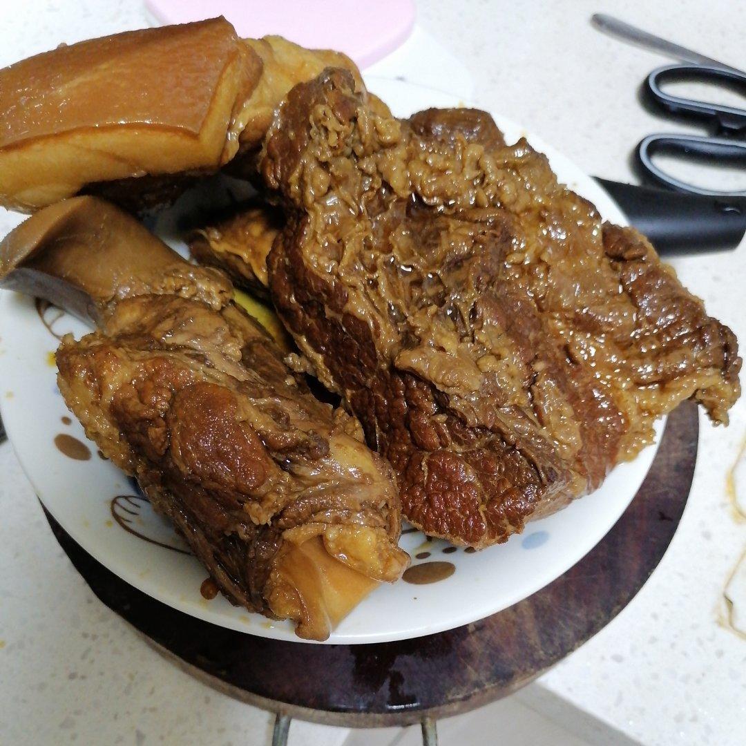 做法最简单的豉油鸡（附万能的卤料方子）