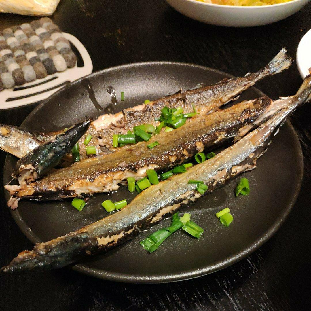 盐煎秋刀鱼