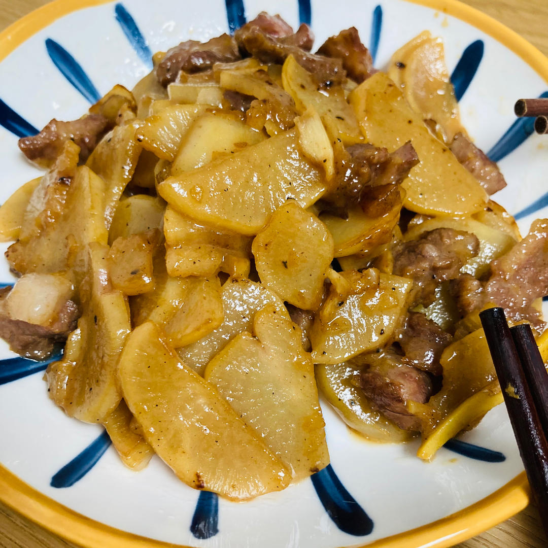萝卜炒肉片，惊艳味蕾