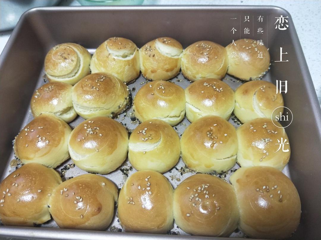 脆底蜂蜜小面包