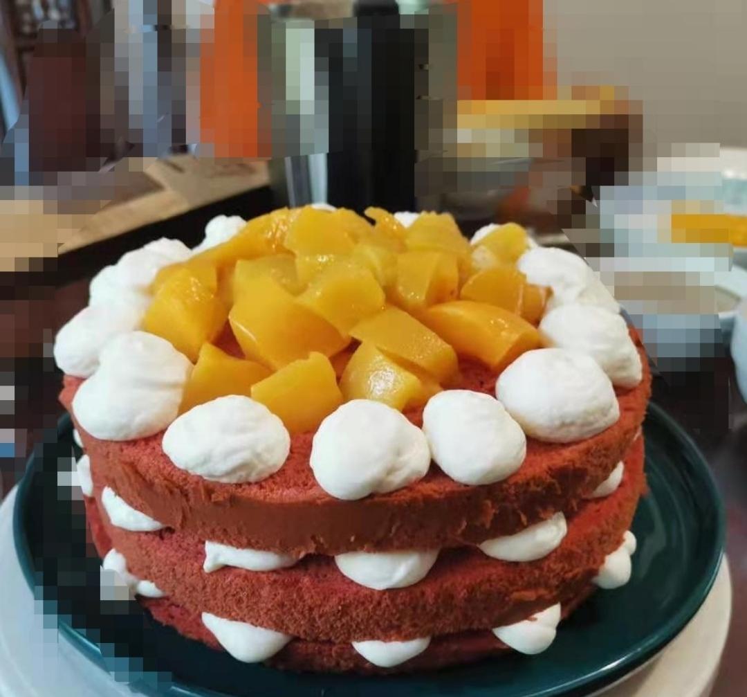 圣诞草莓雪人 红丝绒戚风裸蛋糕