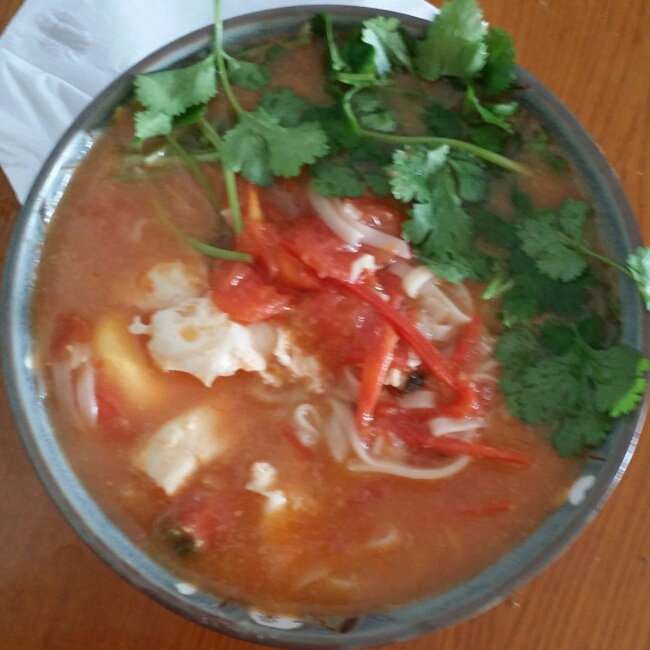 最家常的普通汤面——西红柿鸡蛋龙须面