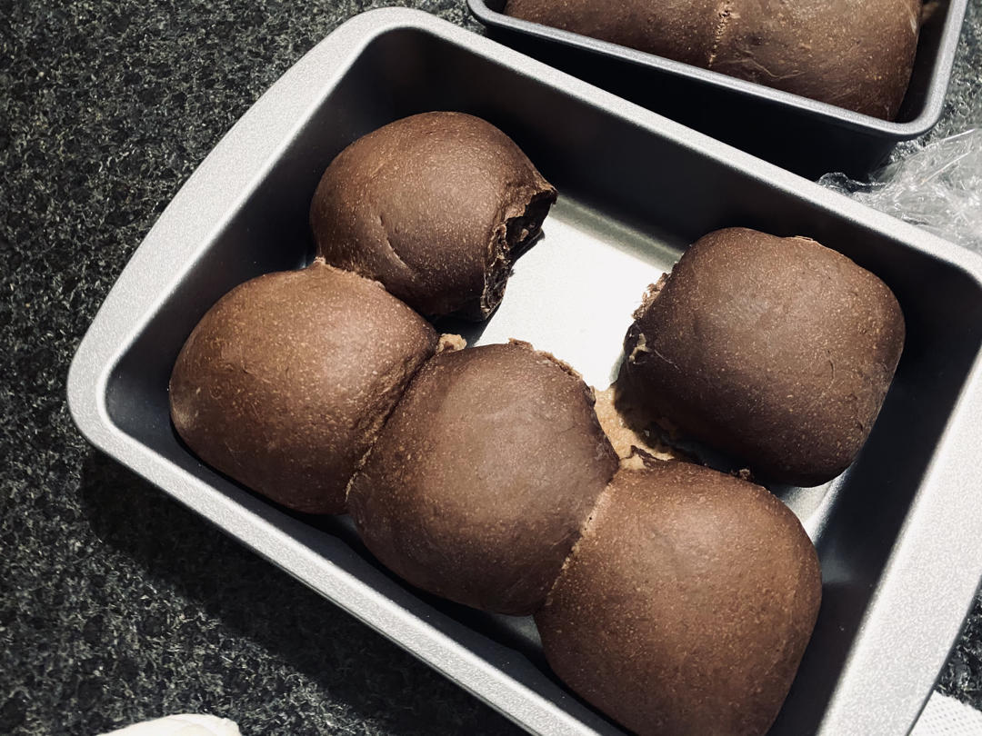 巧克力栗子面包