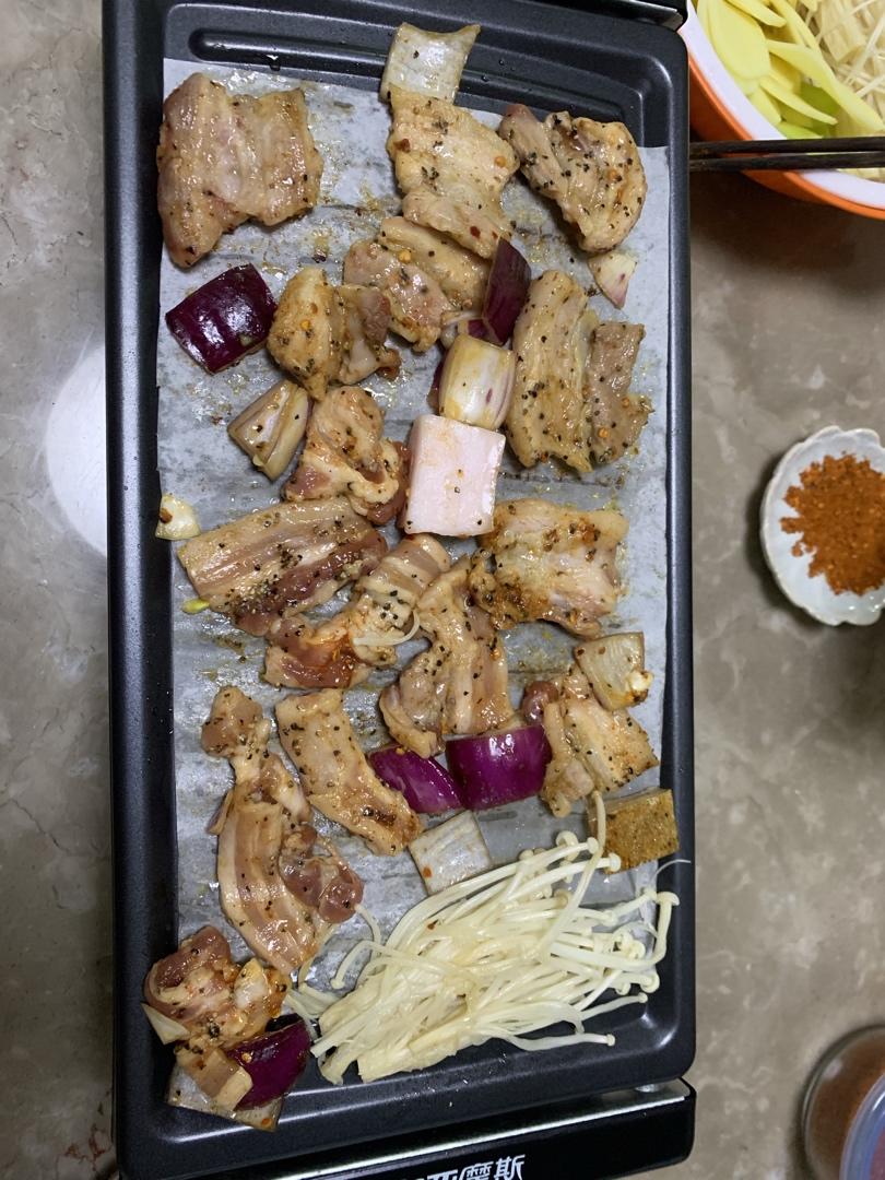 家庭版烤肉！只需要一个锅，你值得拥有～