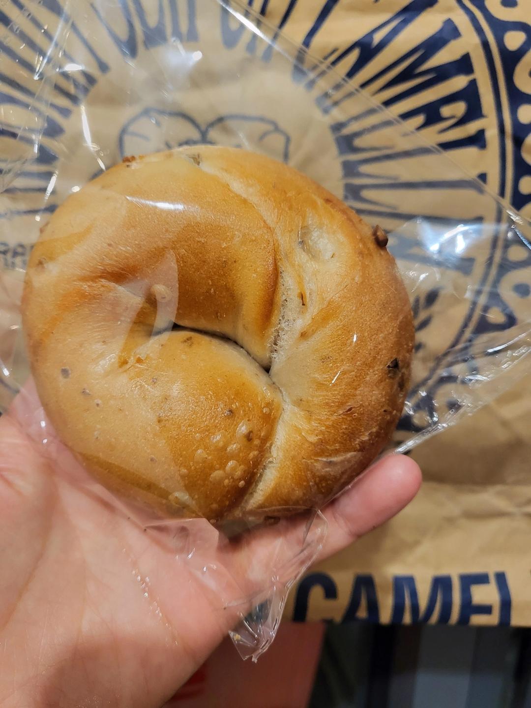 蜂蜜全麦核桃贝果