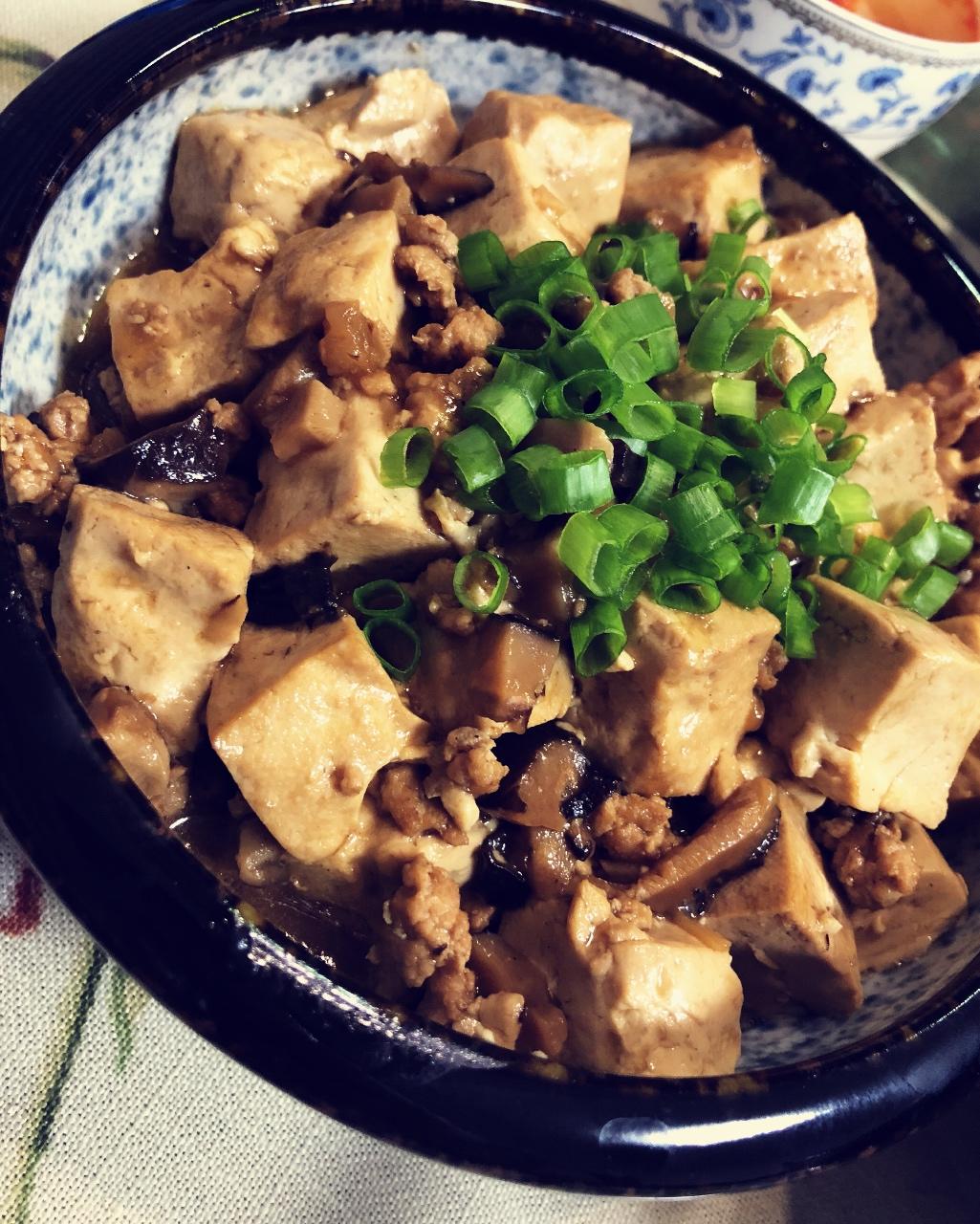 超级下饭的香菇肉沫豆腐