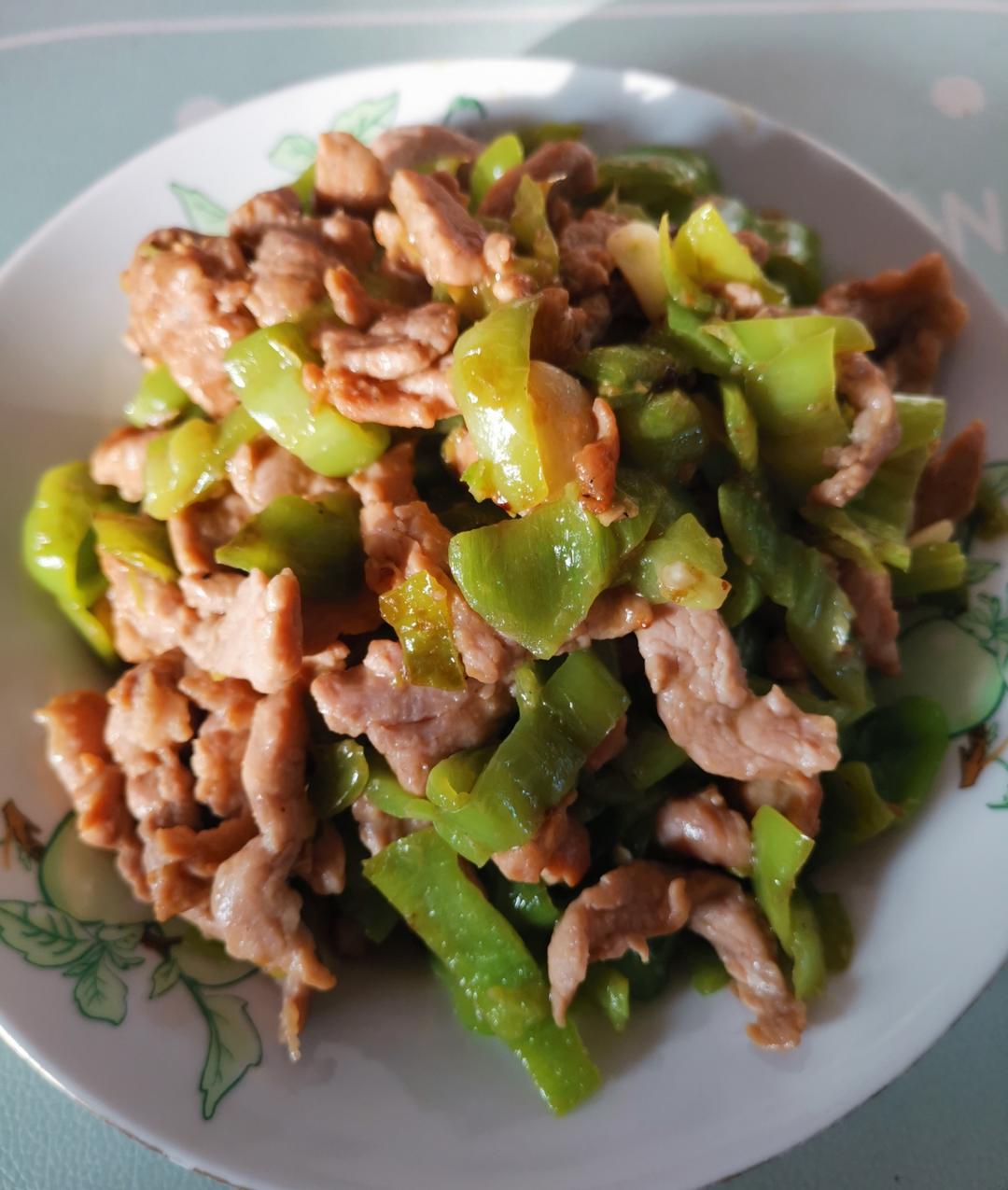 青椒炒肉丝
