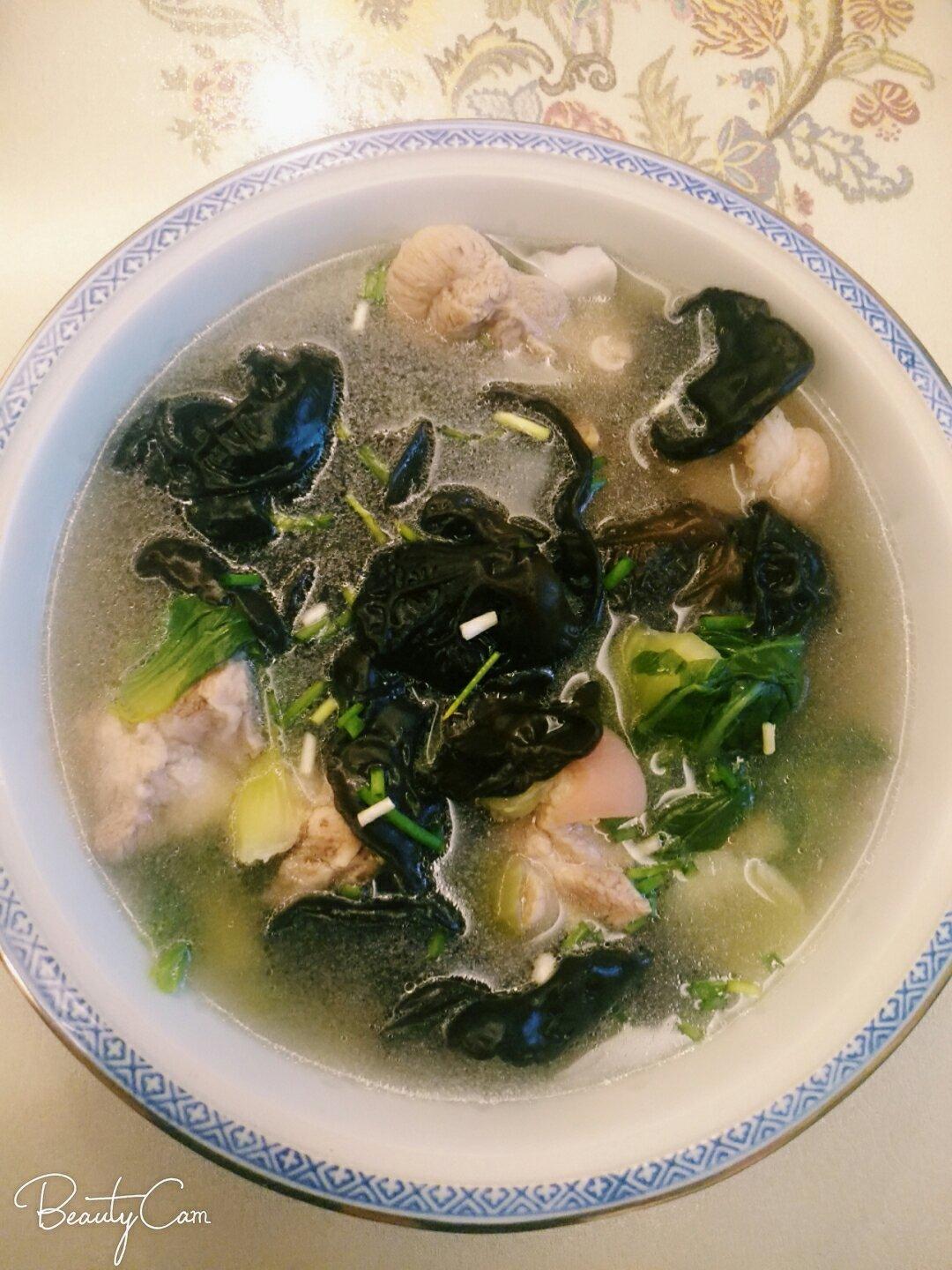 蹄膀汤