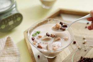 ️奶油红豆薏米芋头羹️，养颜又养生️ 【小南瓜电炖杯食谱】的做法 步骤7
