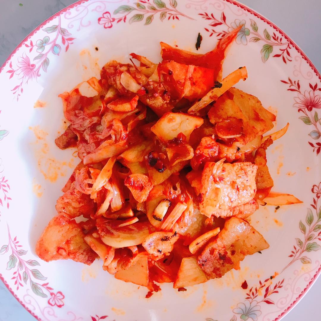 辣白菜炒五花肉
