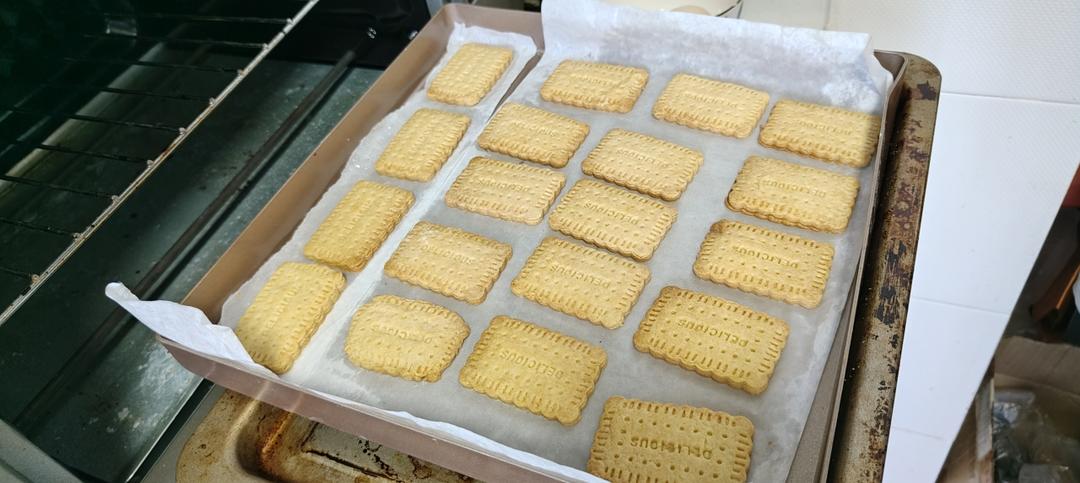小朋友们超爱的卡通小饼干
