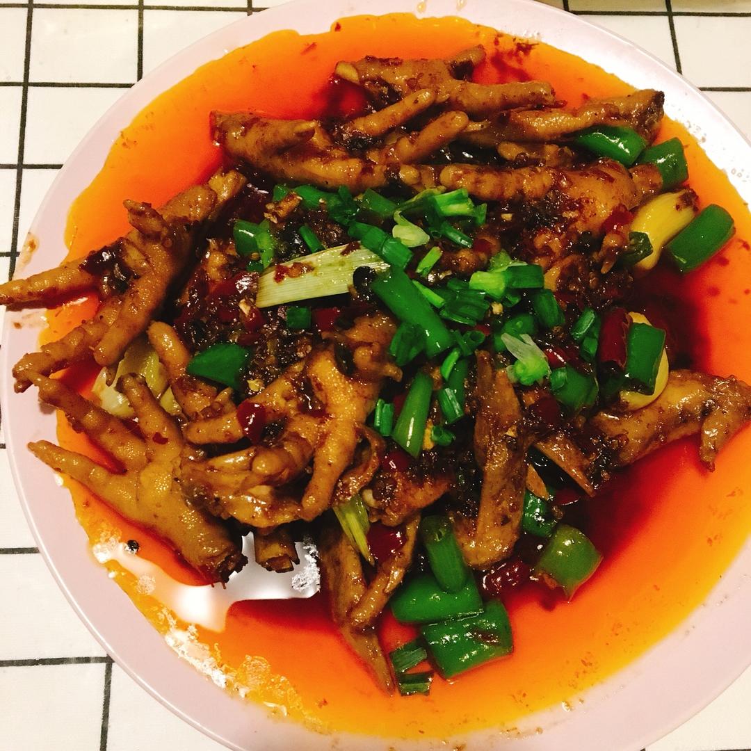 红烧鸡爪