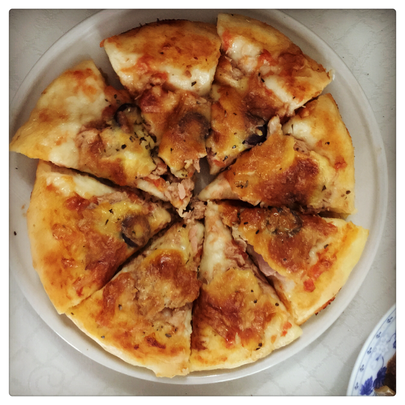 视频菜谱：意式乡村薄饼披萨