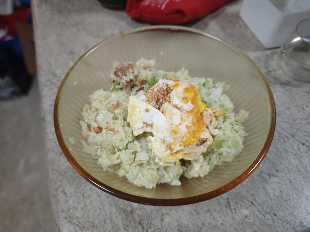 超好吃的减脂餐Cauliflower Rice（花椰菜饭）