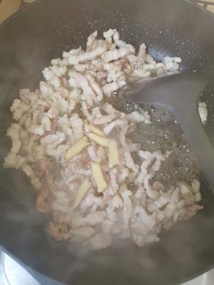 香菇猪肉酱的做法 步骤3
