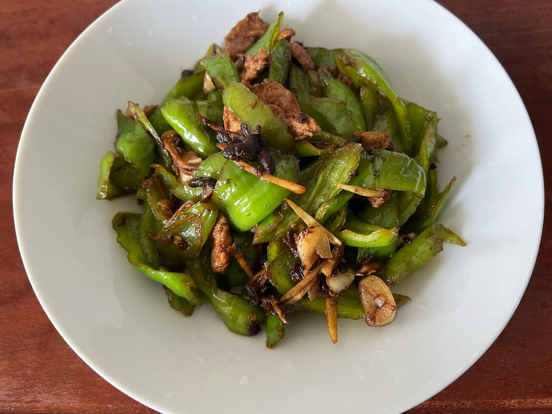 正宗辣椒炒肉