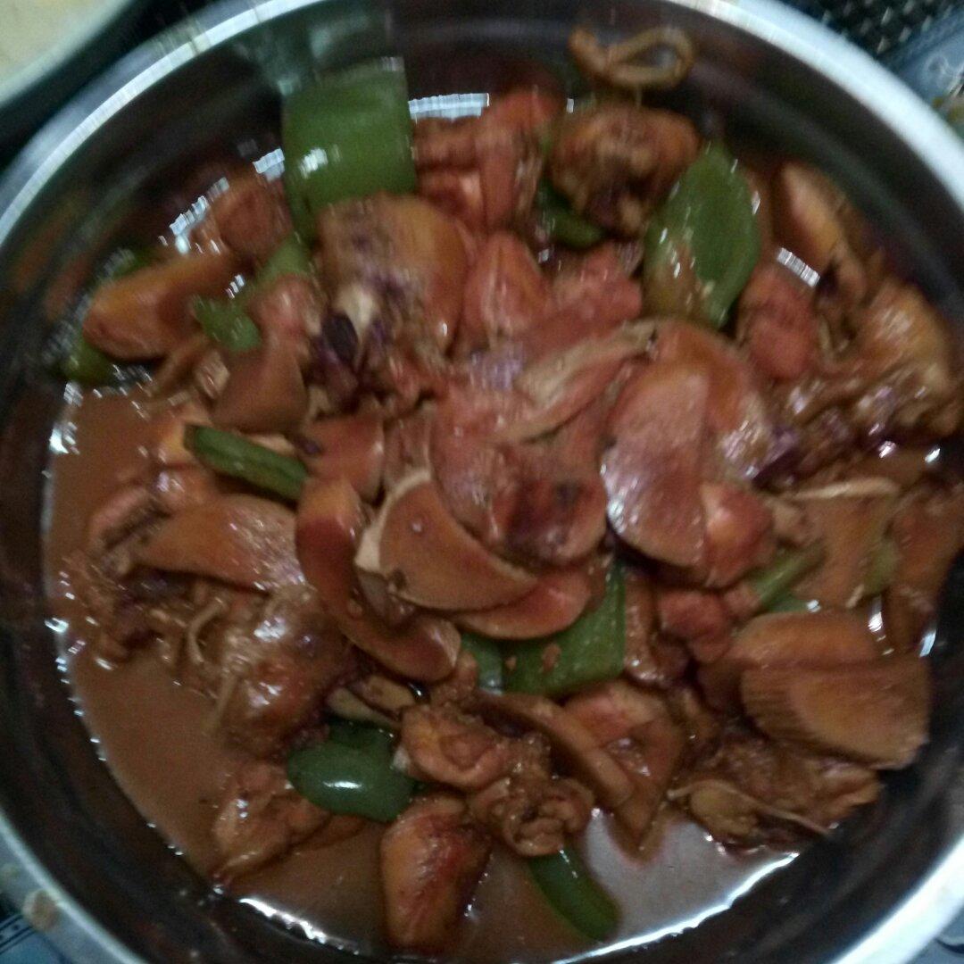 黄焖鸡米饭