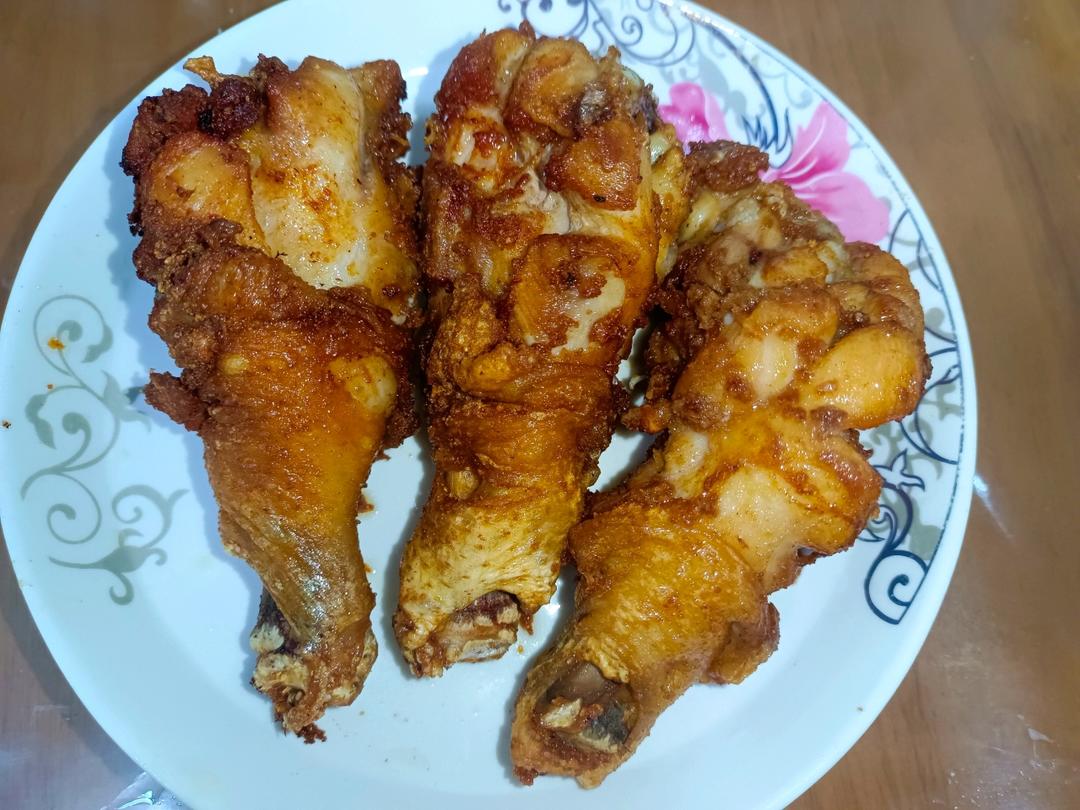 不用炸鸡粉也可以炸出酥脆炸鸡腿