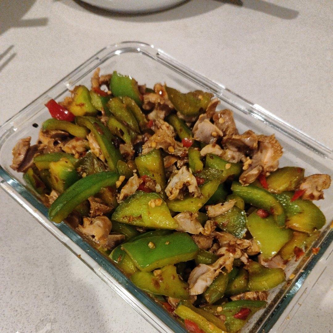 爆炒鸡胗