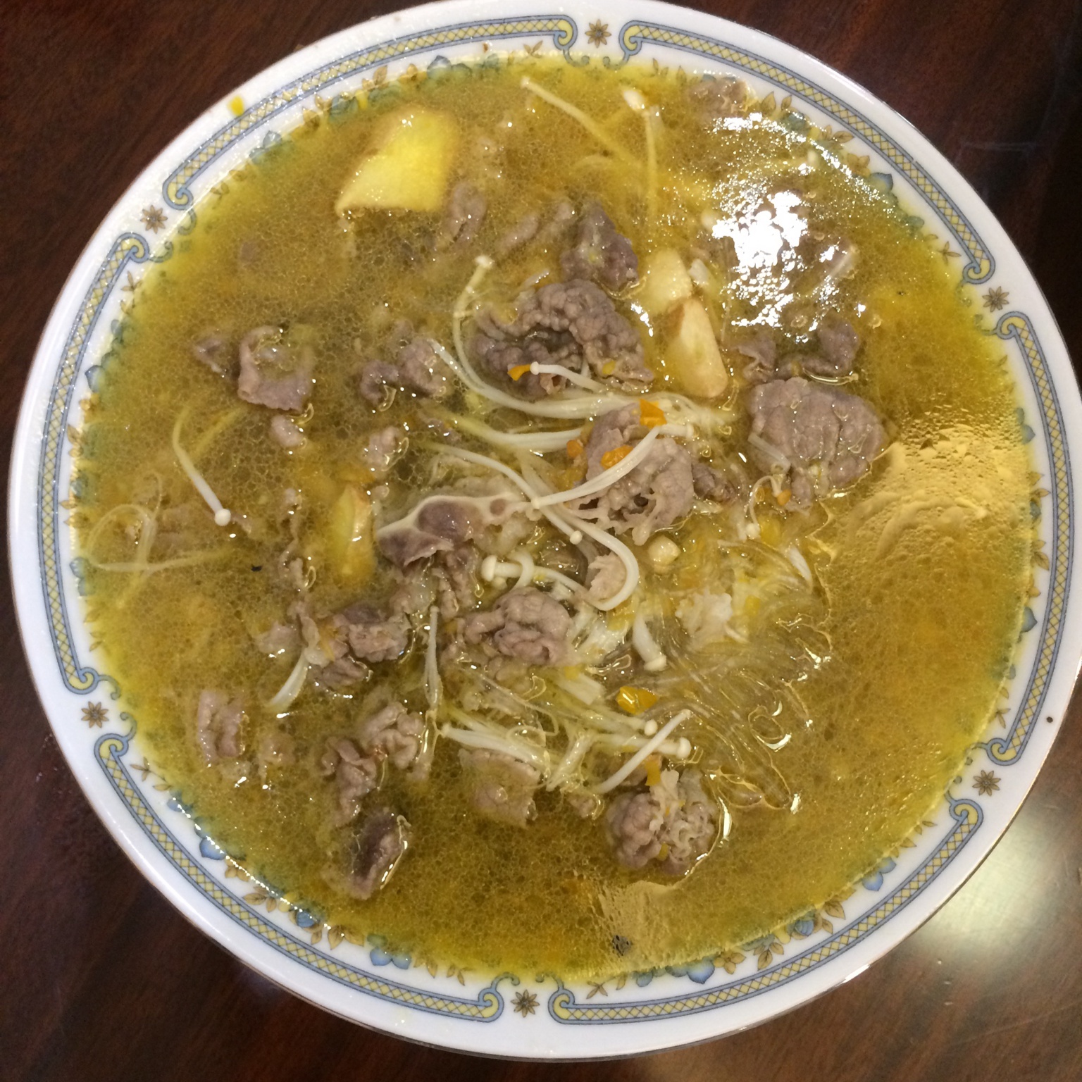 酸汤肥牛
