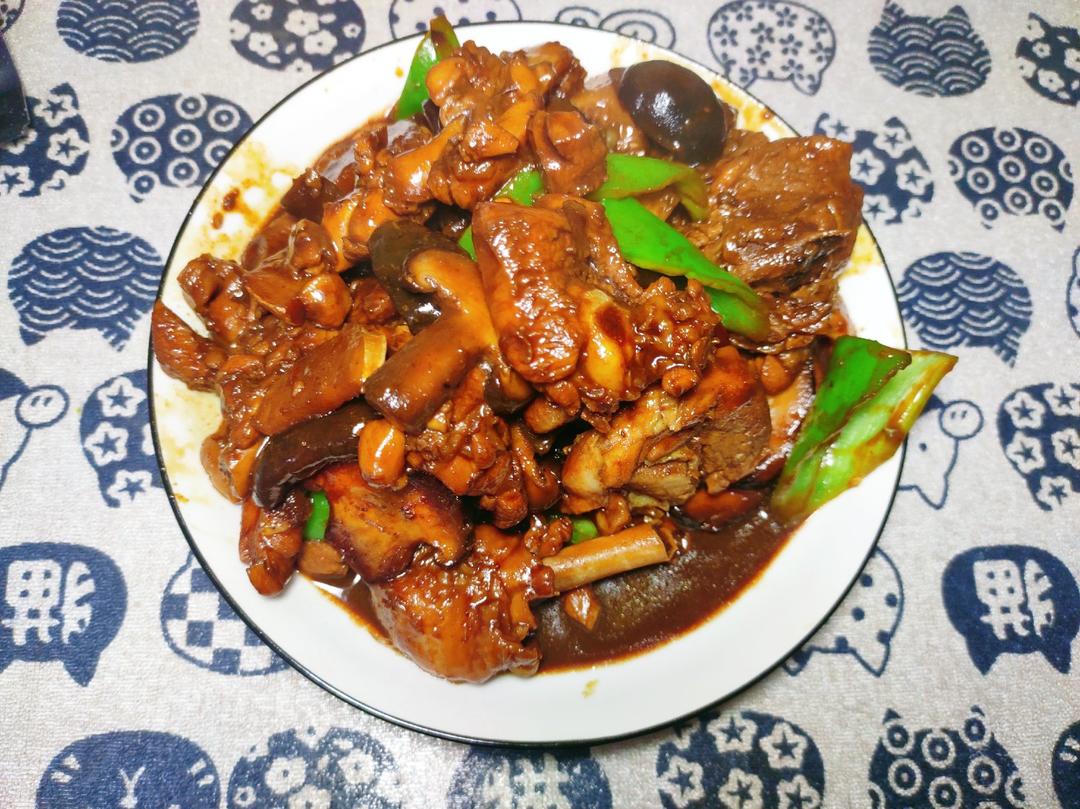 比饭店好吃很多倍的黄焖鸡