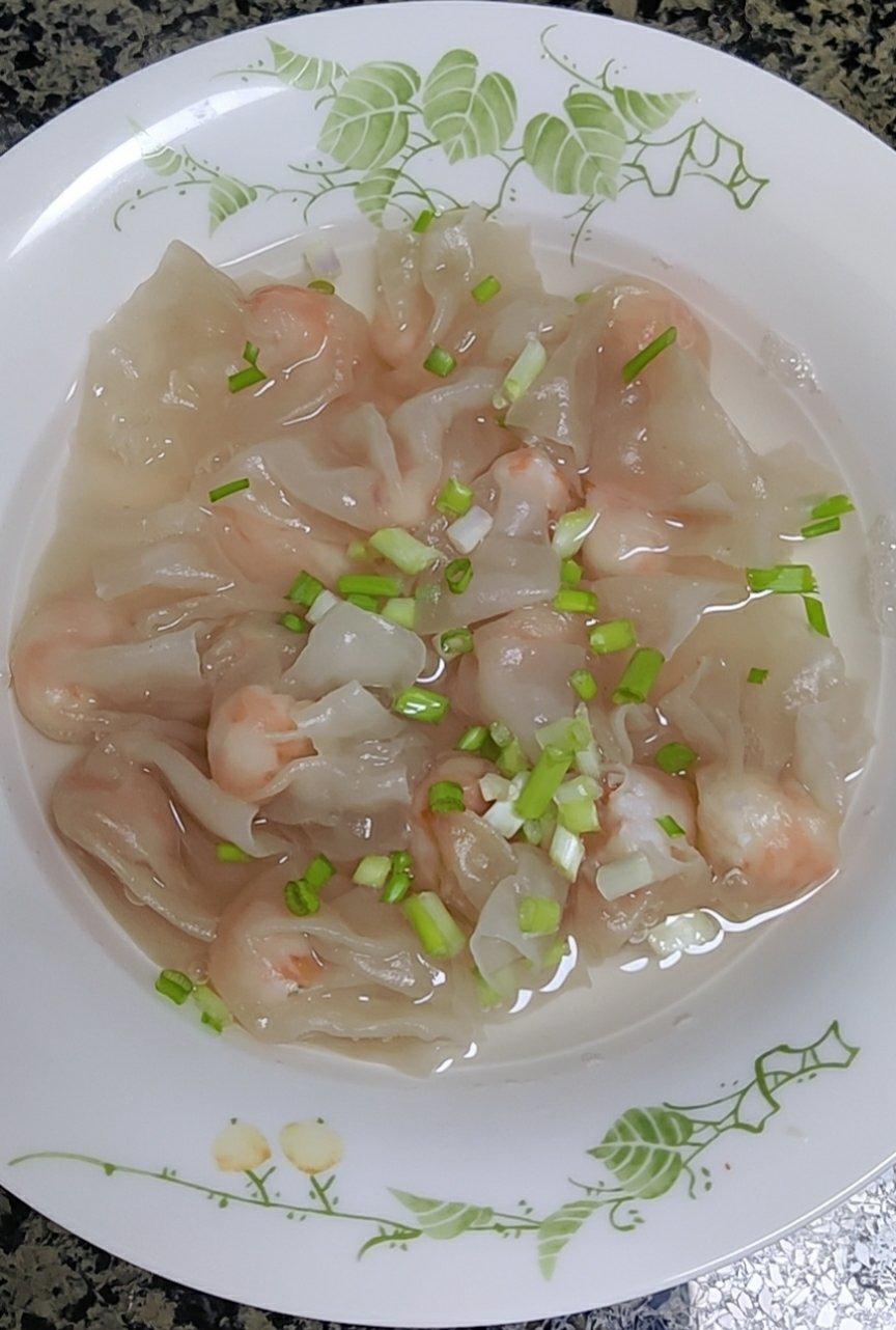 睡不醒的喵啊做的燕皮鲜虾云吞