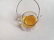 果味养生红茶的做法 步骤2