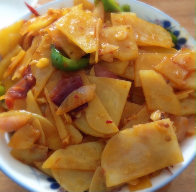 干锅土豆片