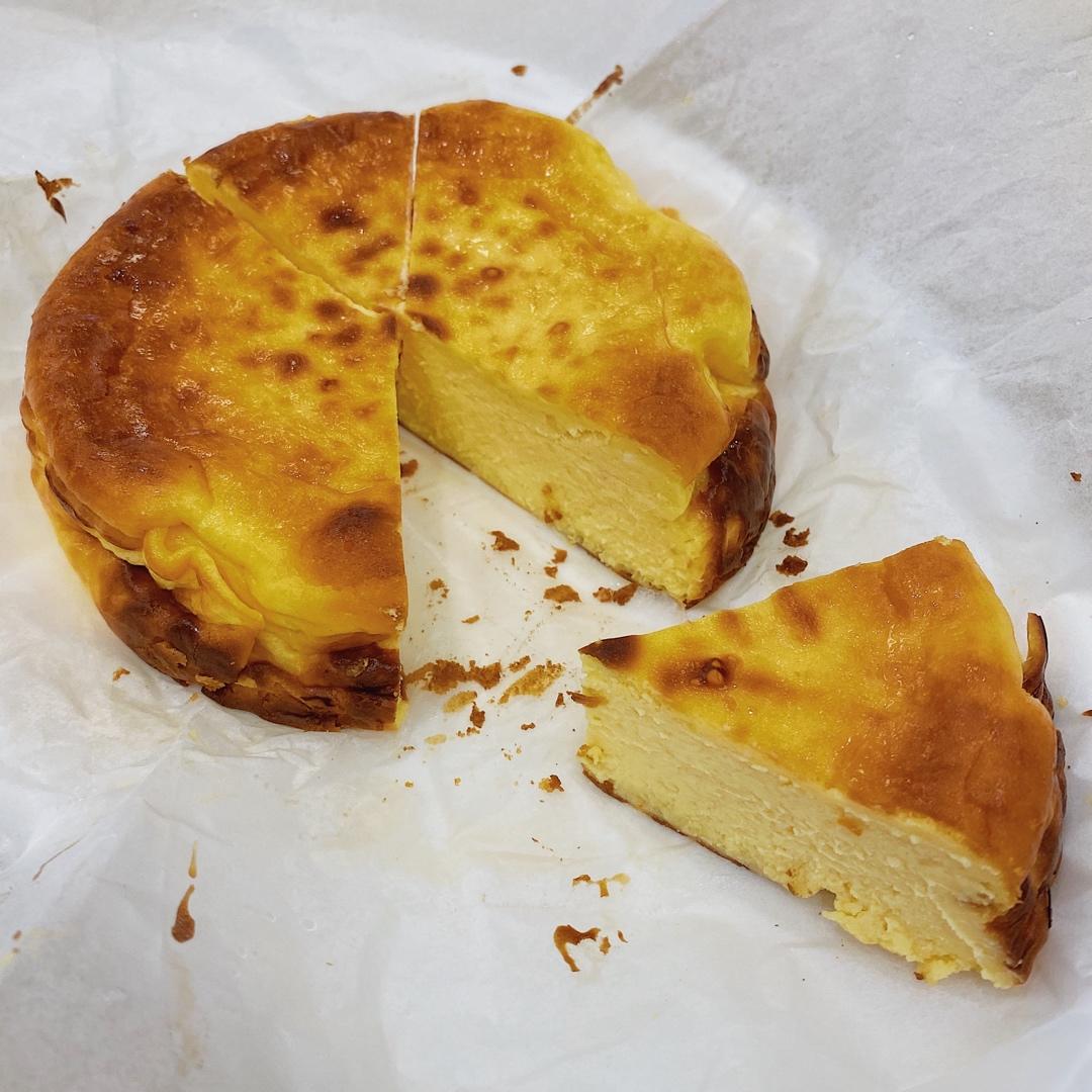 巴斯克式烤芝士蛋糕[超简单][搬运]