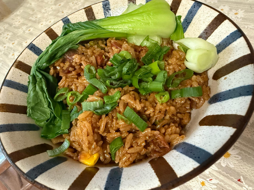 懒人必备～电饭煲腊肠焖饭