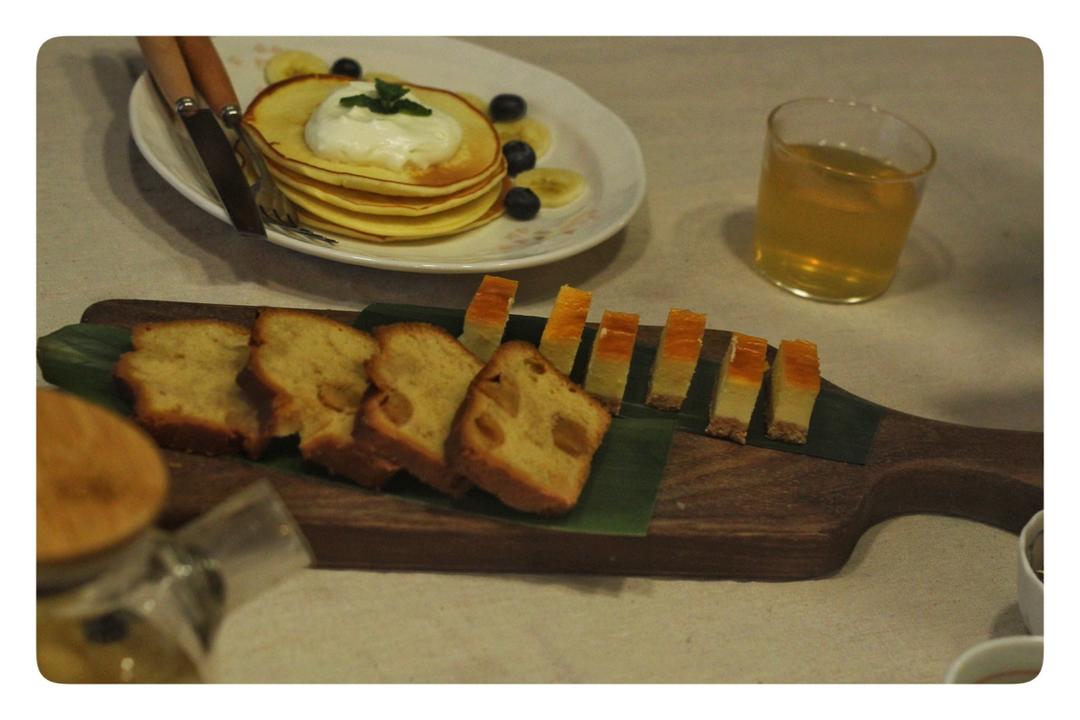 认真吃饭。