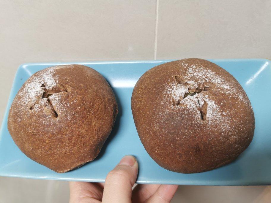 奶黄Q心麻薯包