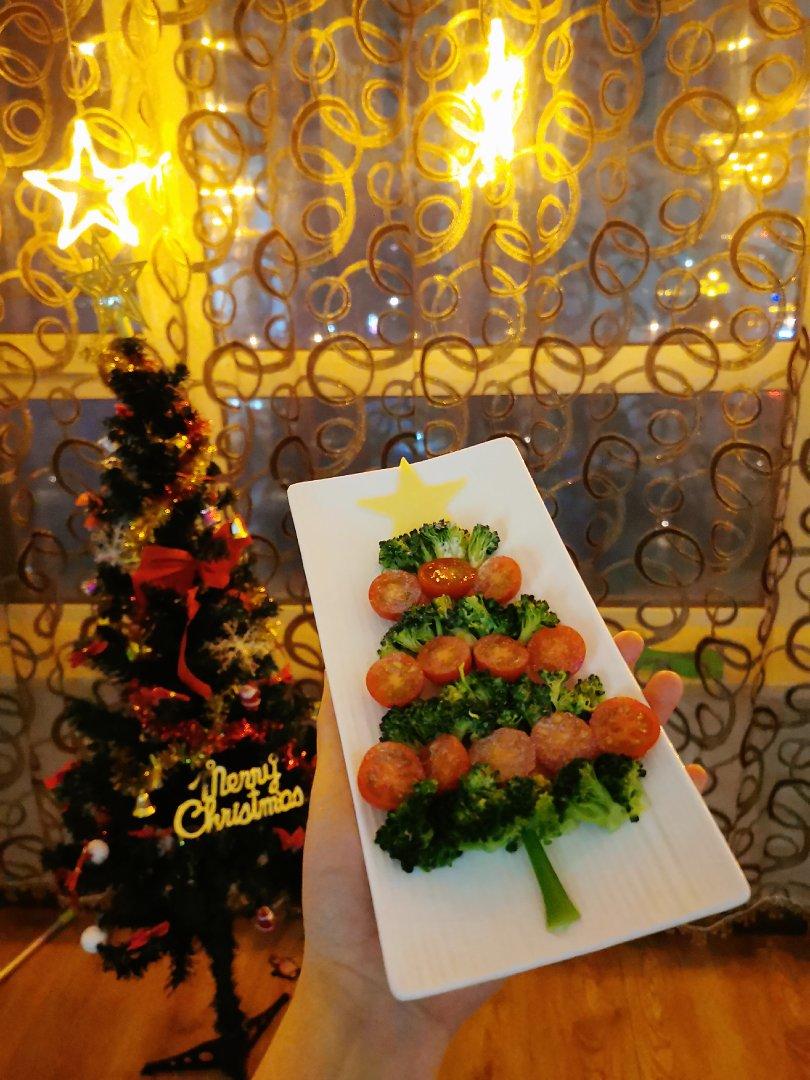 十二款圣诞树造型拼盘