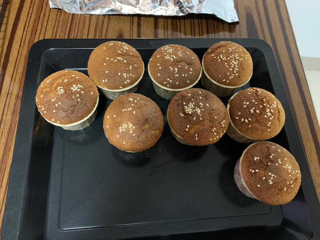 非常简单的老式蜂蜜蛋糕