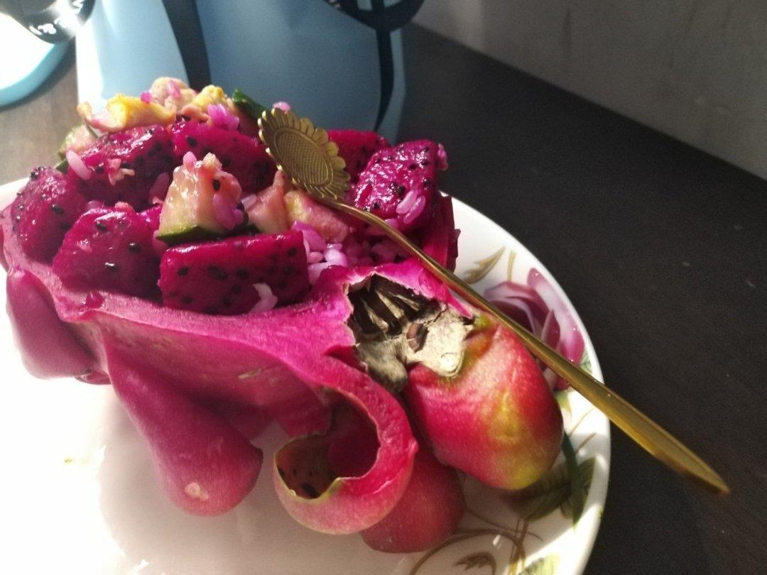 清爽火龙果炒饭