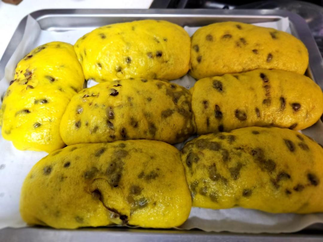 南瓜蜜豆卷 营养又健康 蓬松煊软比面包还好吃 附细节视频详解