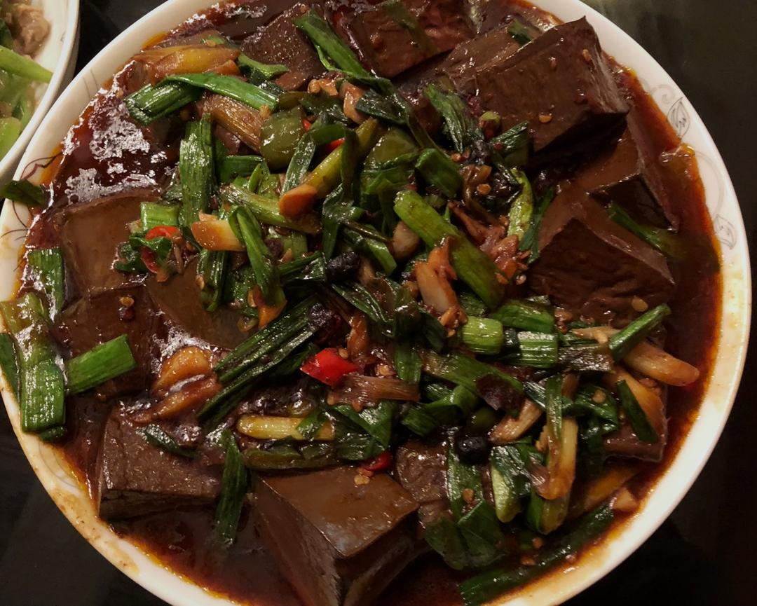 氧气-_-做的香蒜烧鸭血