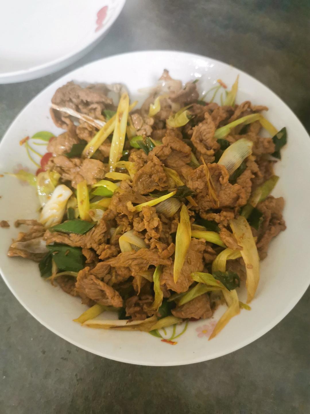 【嗷呜】老北京葱爆羊肉