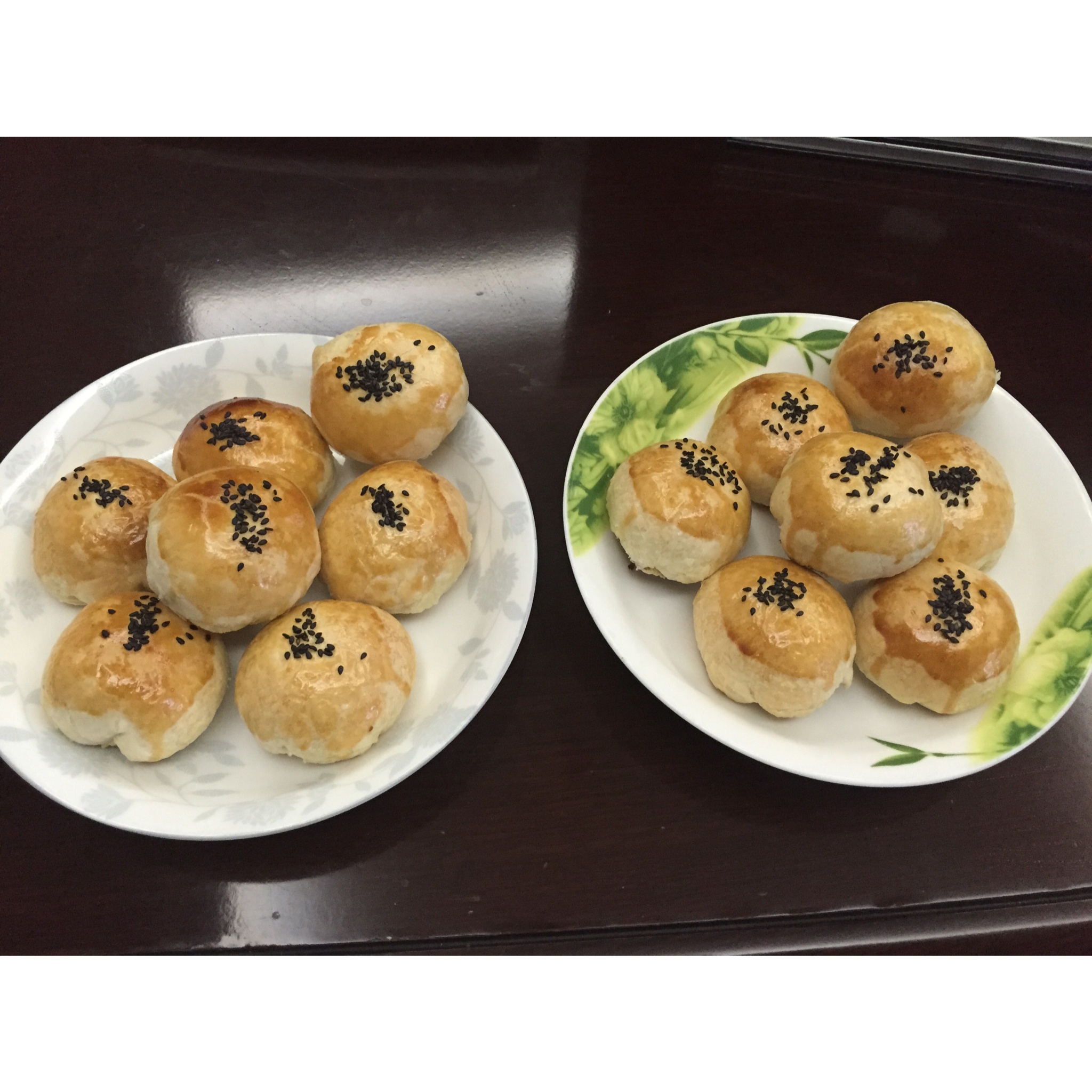 泳式鲜肉榨菜月饼