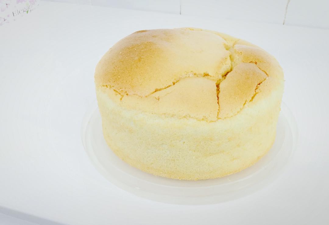 6寸原味戚风蛋糕
