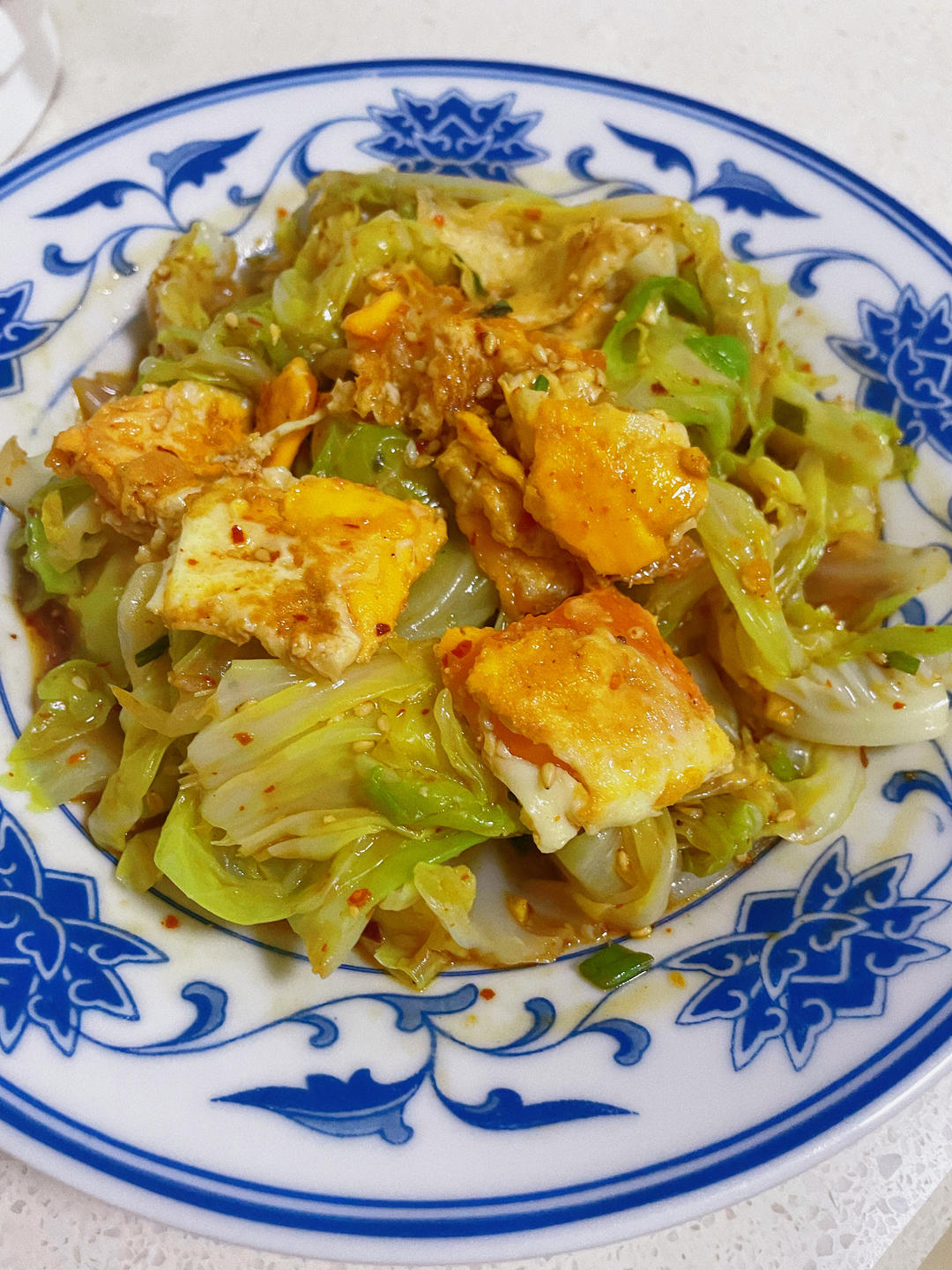 酸辣过瘾的包菜拌荷包蛋