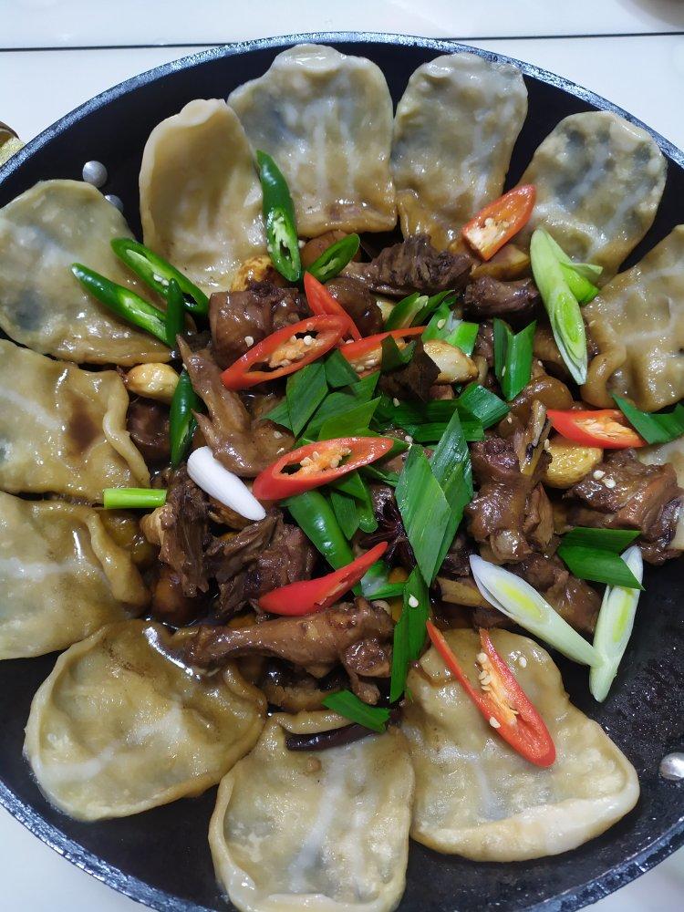 地锅鸡+自制红油【曼食慢语】