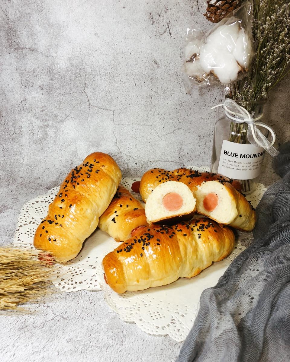 墨荀做的热狗面包卷